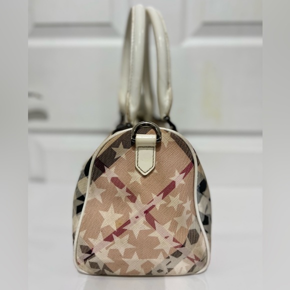 Burberry White Supernova Check Stars Satchel - Picture 4 of 16